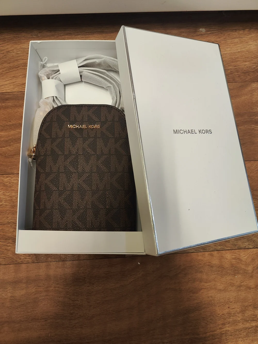 ( Brand New )Michael Kors Brown MK Logo Crossbody Bag With Box